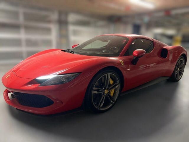 Ferrari 296 GTS